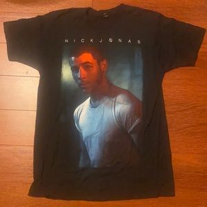 Nick Jonas size medium concert tee